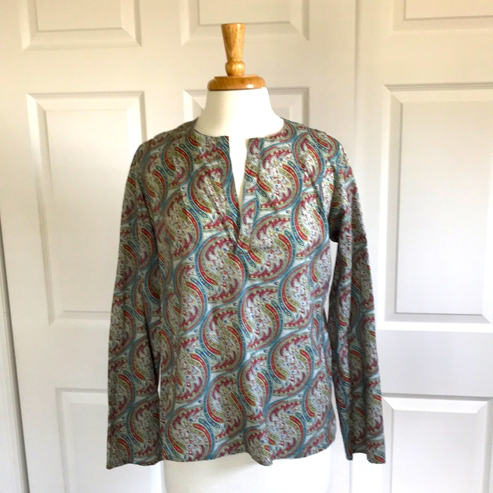 Woman’s t. yamai paisley blouse.